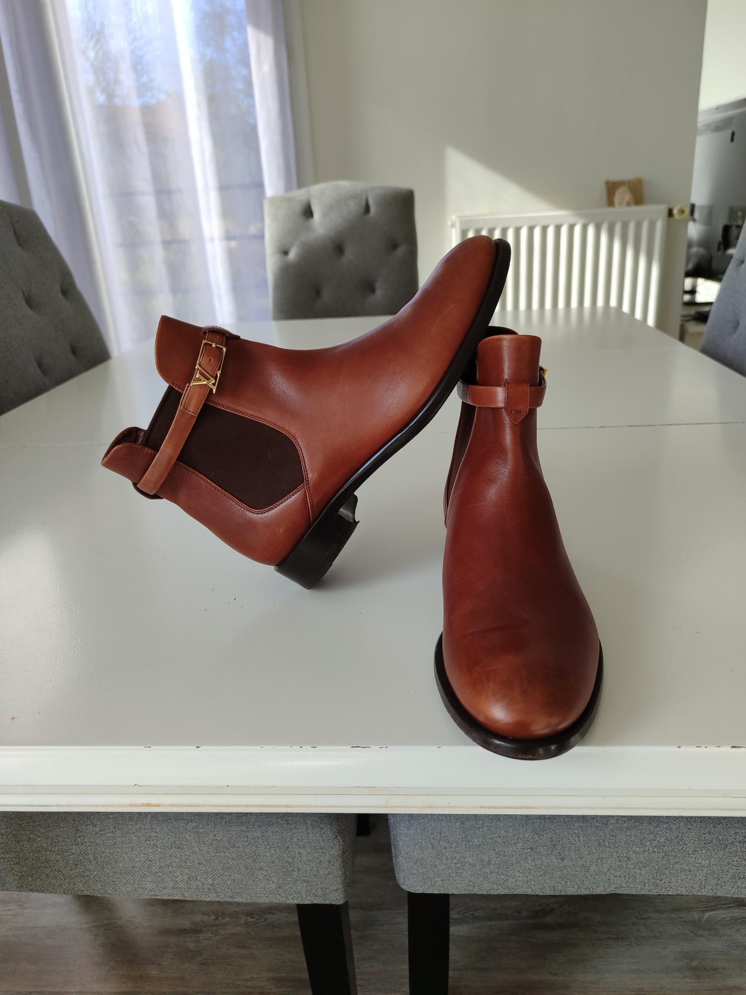 Louis Vuitton BOTTINES LOUIS VUITTON LOYALTY Size US 6.5 / IT 36.5 - 6 Thumbnail
