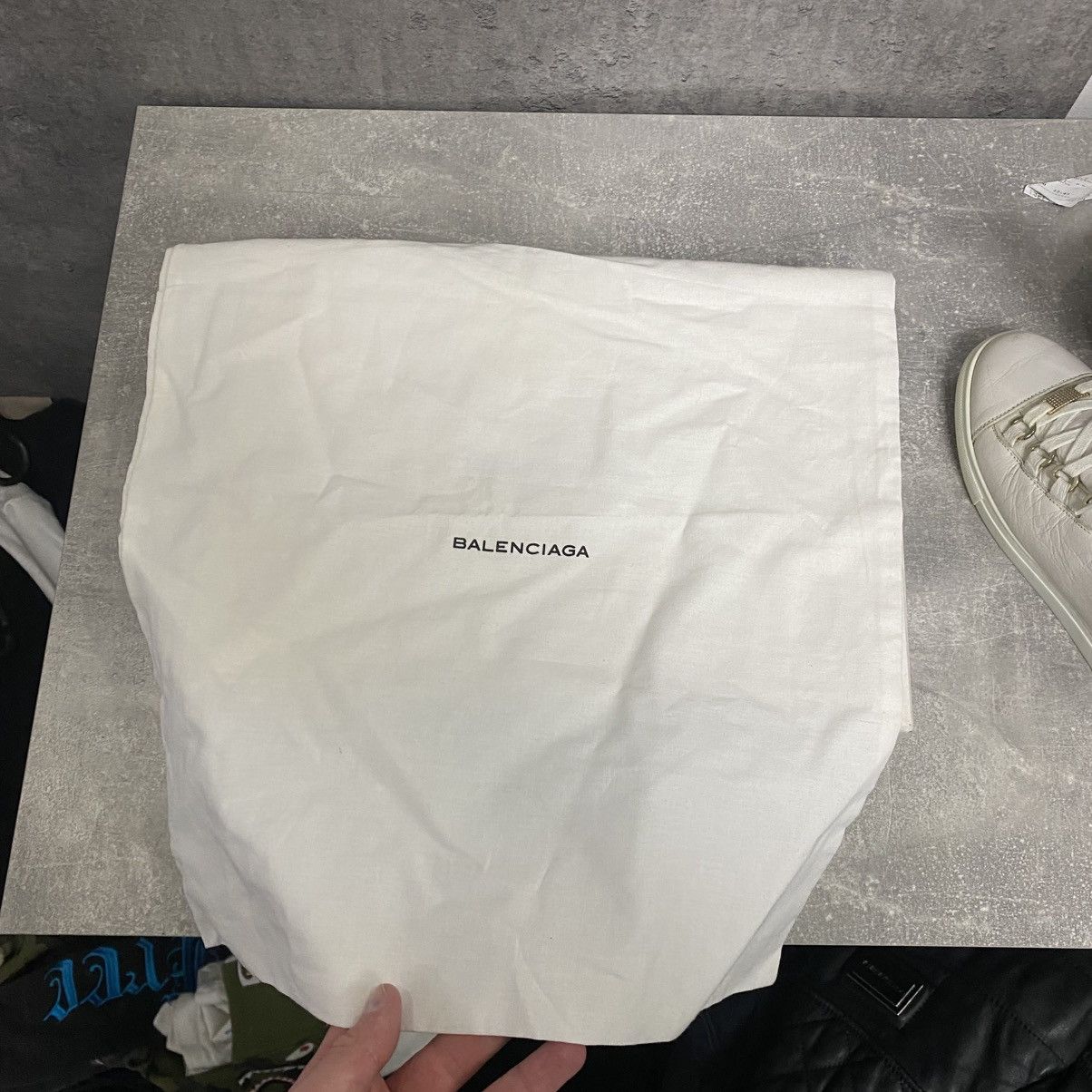 Balenciaga Balenciaga Arena Low Top White Leather Shoes With Box Luxury Size US 5.5 / EU 38 - 16 Thumbnail
