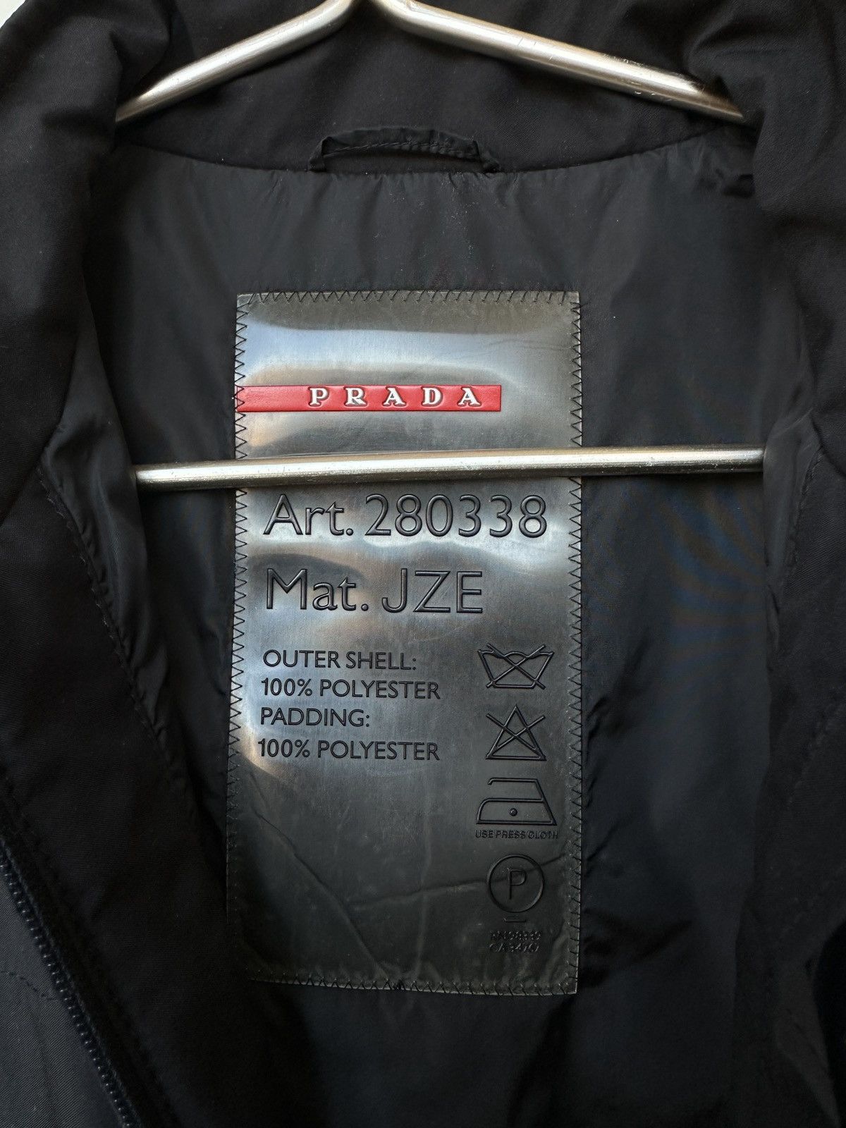 Prada Prada Gore-Tex Black Women’s Jacket Made In Romania Size M / US 6-8 / IT 42-44 - 14 Thumbnail