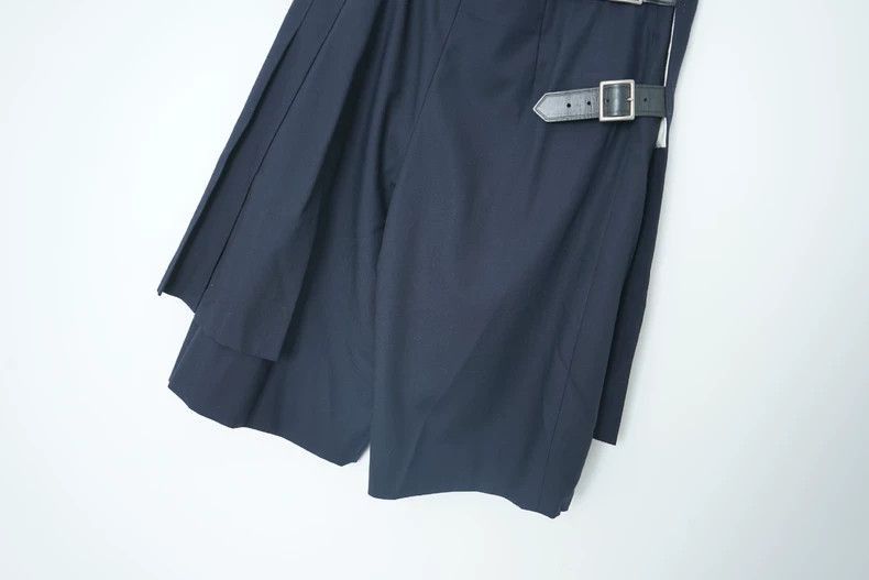 Comme des Garcons comme des garcons double pleated wool shorts 2505-Nextarrow Size US 30 / EU 46 - 6 Thumbnail