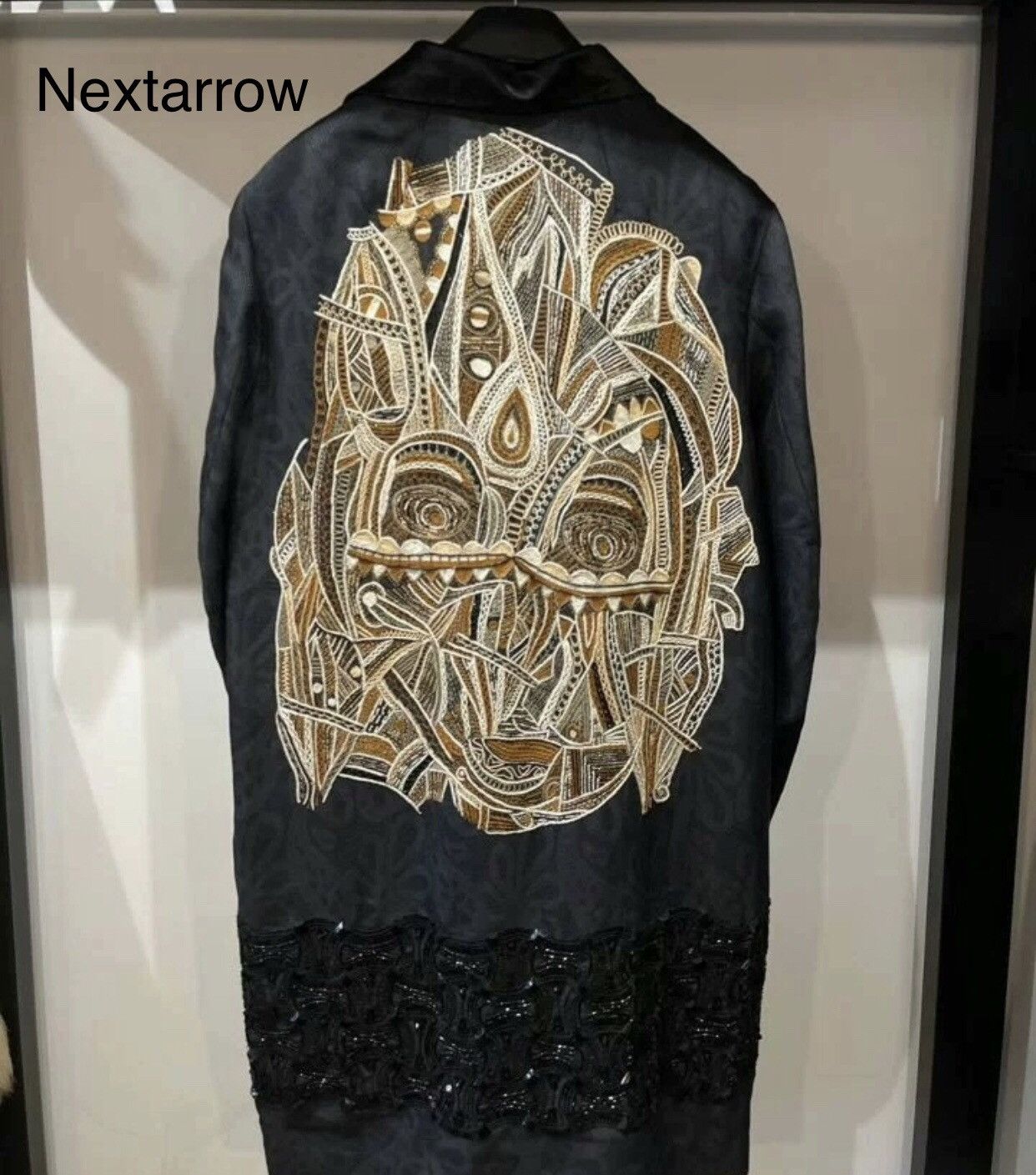 Dries Van Noten Dries van noten Heavy embroidered coat 2412-Nextarrow Size US S / EU 44-46 / 1 - 2 Thumbnail