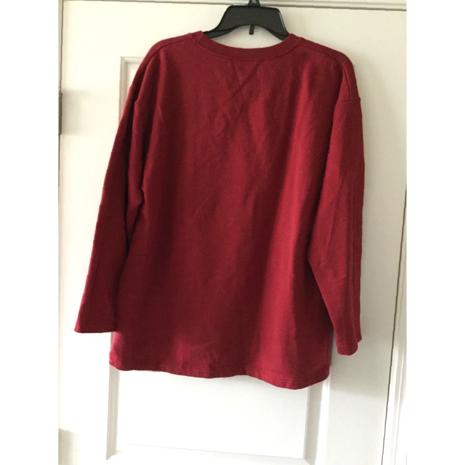 Hanes VINTAGE Hanes Sweatshirt Red Crew Neck Long Sleeve Embroidery Logo Women Large Size L / US 10 / IT 46 - 3 Thumbnail