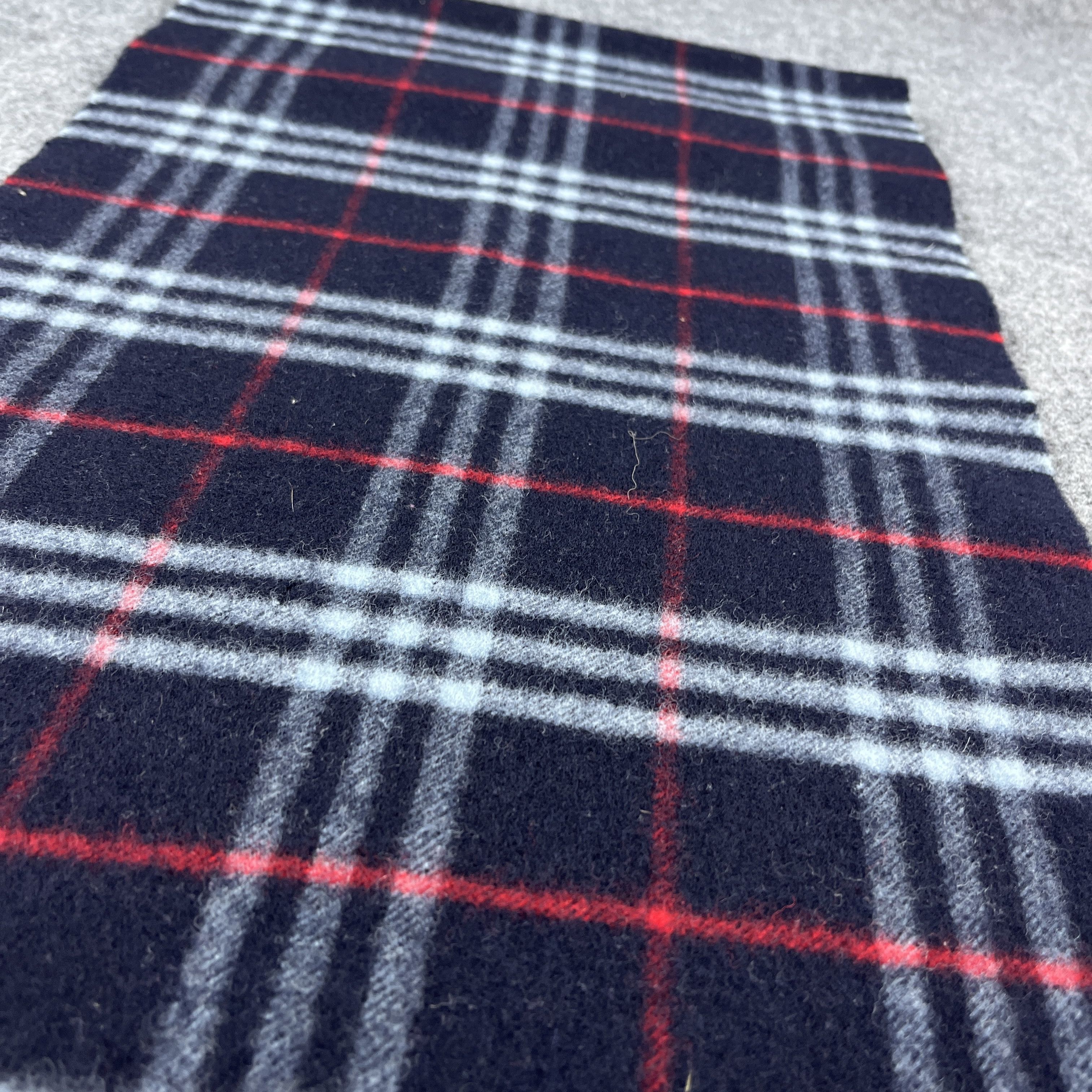 Burberry × Vintage Burberry Scarf / Muffler / Neckwear T1513 Size ONE SIZE - 7 Thumbnail