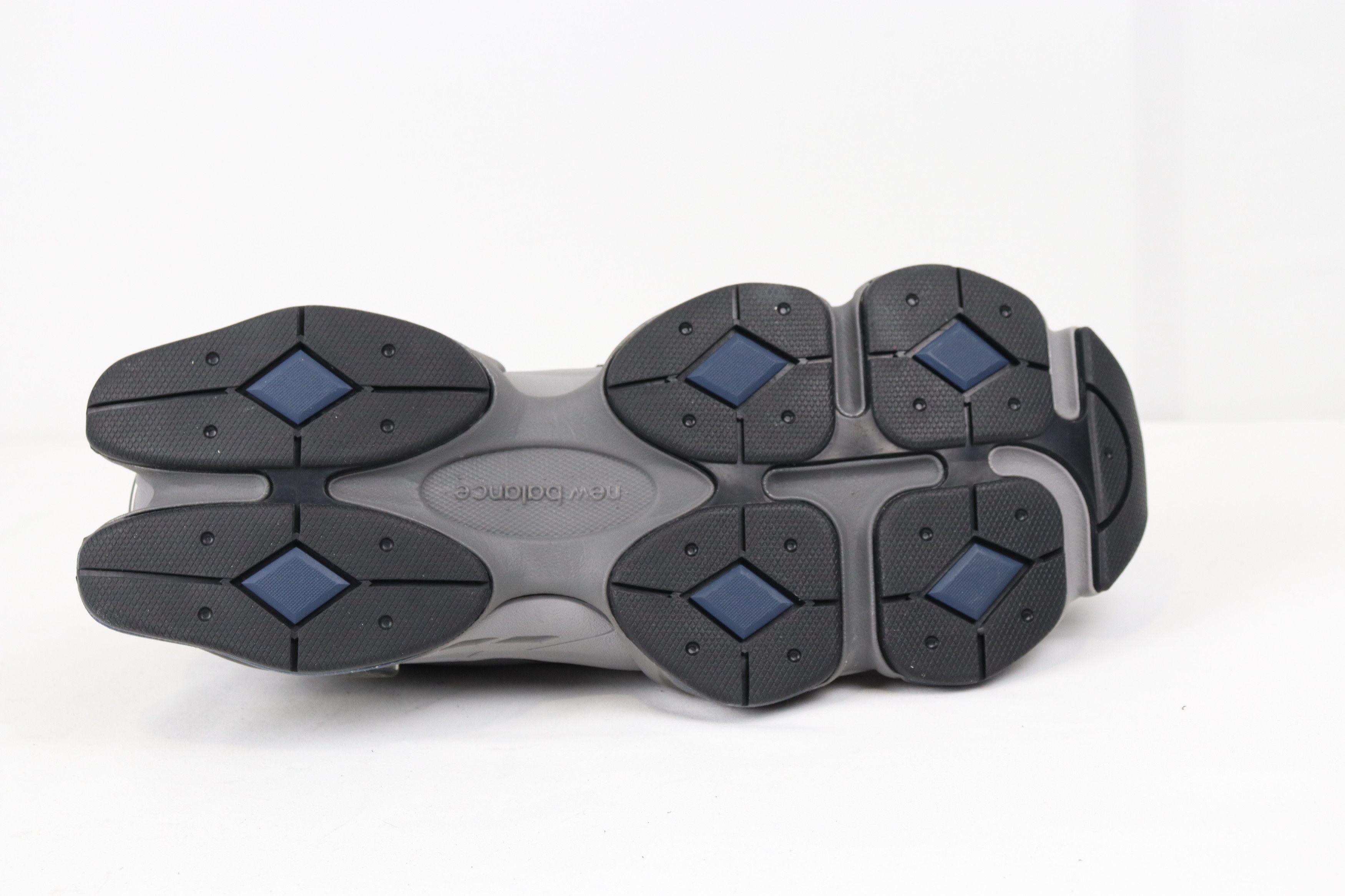 o1rshd 9060 Trainers in Grey Multicolor
