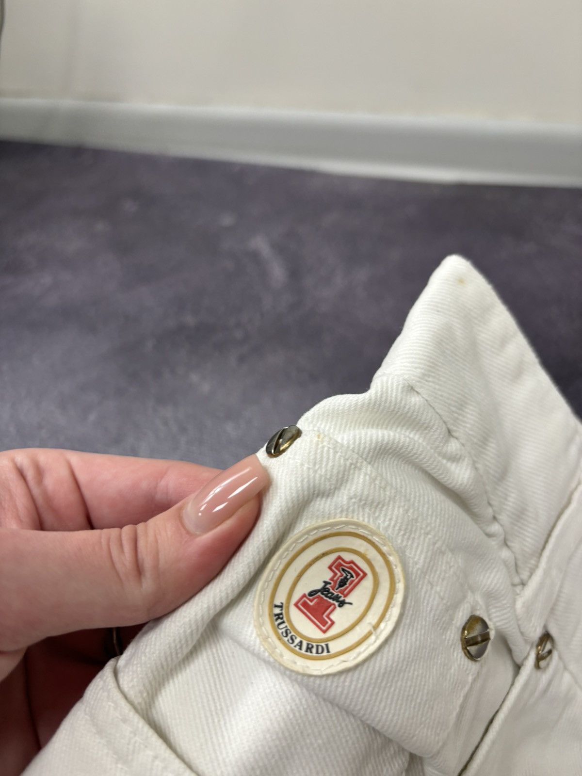 Trussardi Vintage Trussardi Women’s White Logo Luxury Tapered Jeans Size 28" / US 6 / IT 42 - 17 Thumbnail