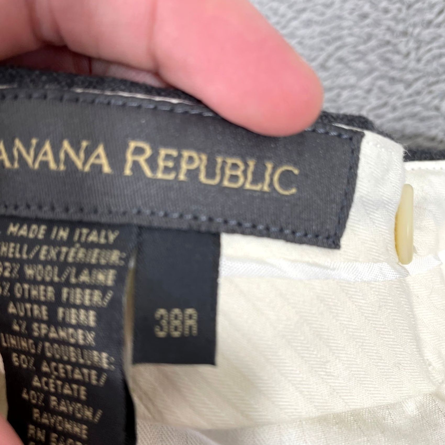Banana Republic Banana Republic Dress Pants Mens 38R Gray Wool Blend Dress Pants Straight Leg 36 Regular Mens Inches 38x32 Italy Vintage No Size US 38 / EU 54 - 4 Thumbnail