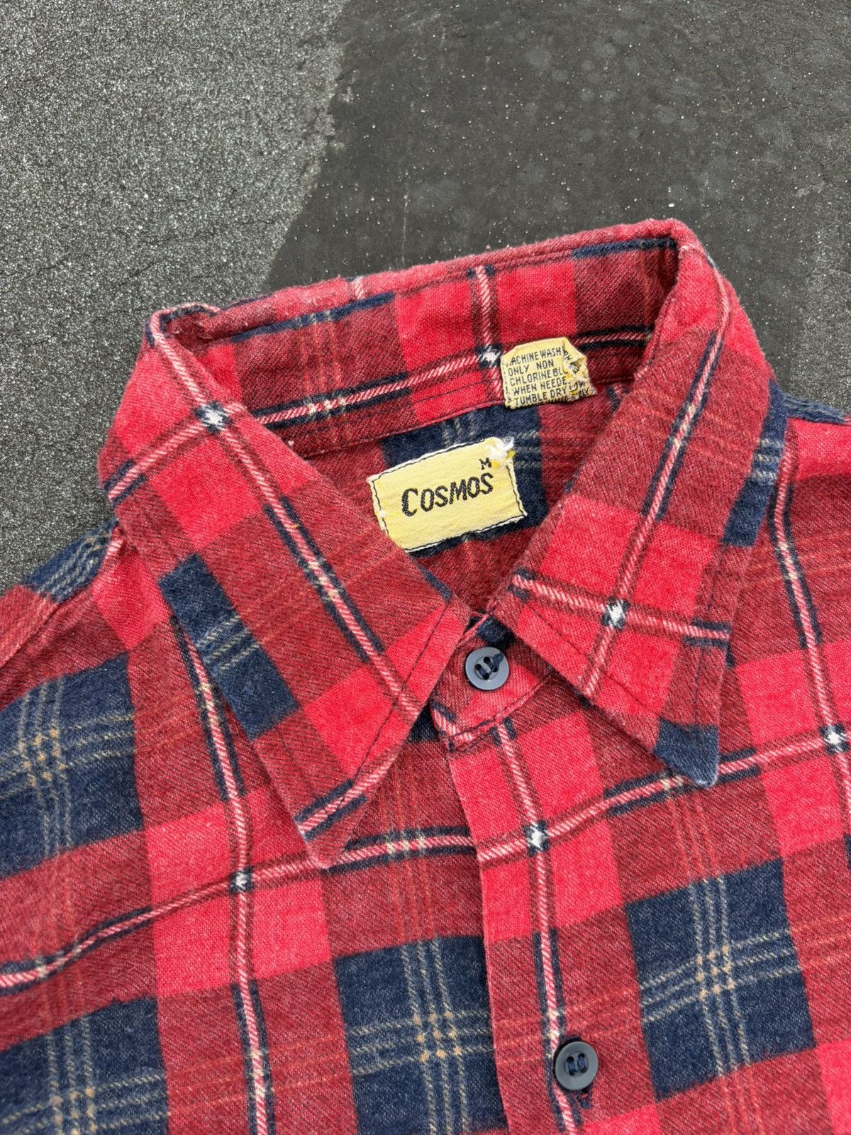 Vintage Vintage Red Plaid Flannel Shirt 90s Grunge Distress Workwear Size US M / EU 48-50 / 2 - 3 Thumbnail