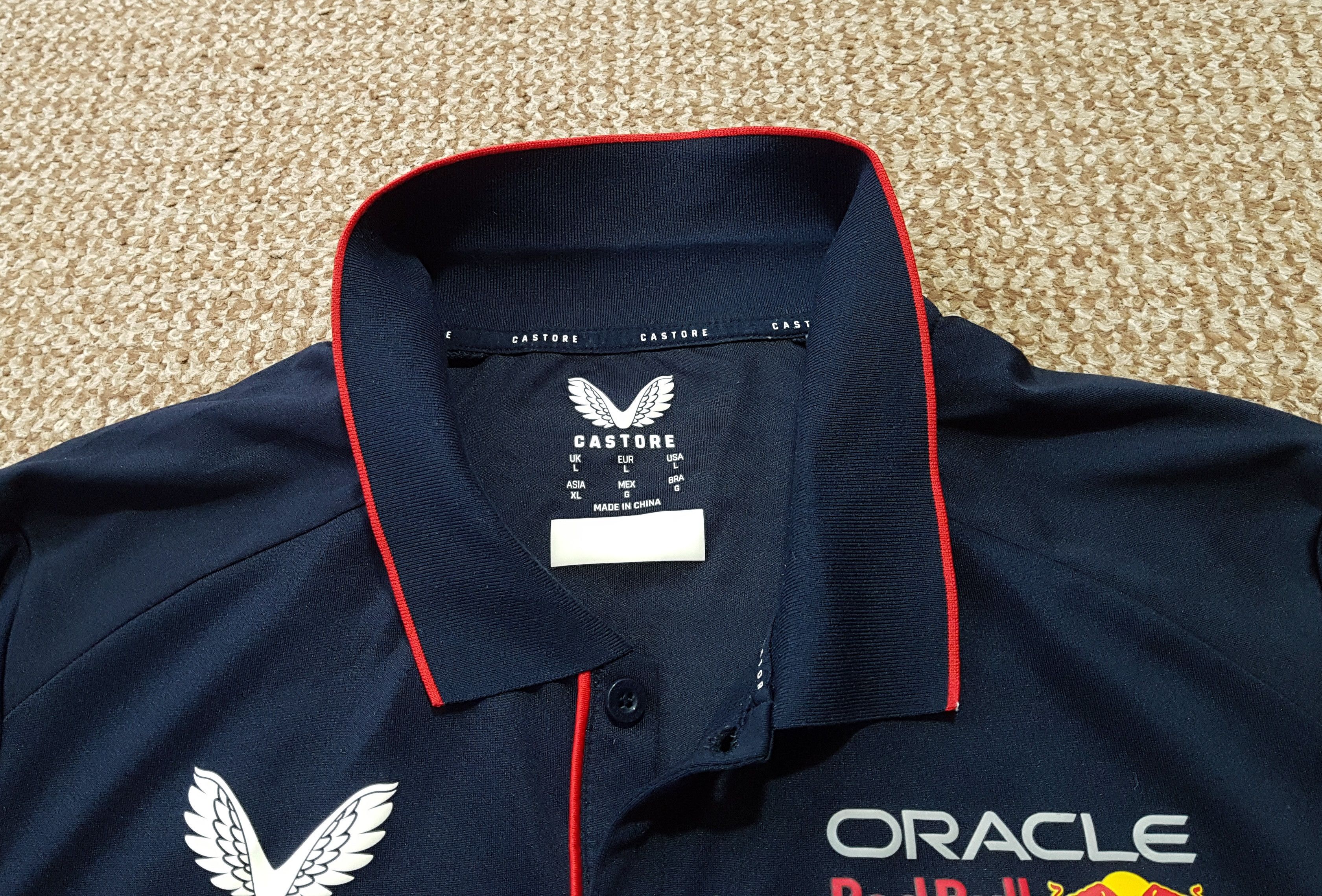 Castore Castore Oracle Red Bull Racing Polo Shirt sz L Size US L / EU 52-54 / 3 - 9 Thumbnail