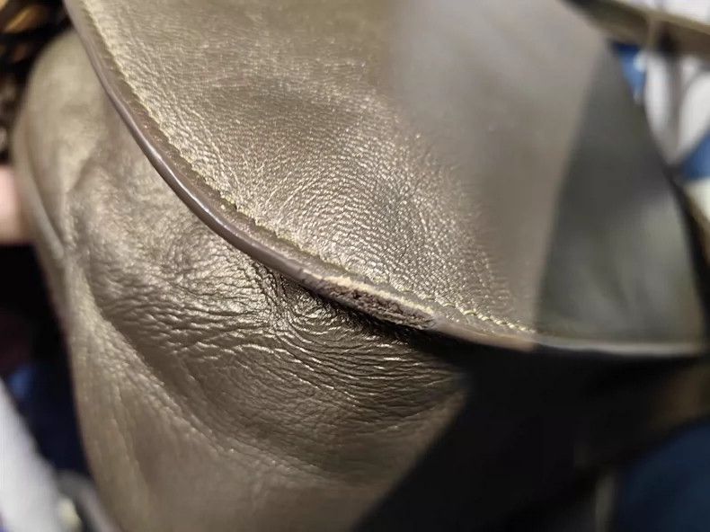 Loewe loewe Pre-loved tassel clamshell bag 2503-Nextarrow Size ONE SIZE - 6 Thumbnail