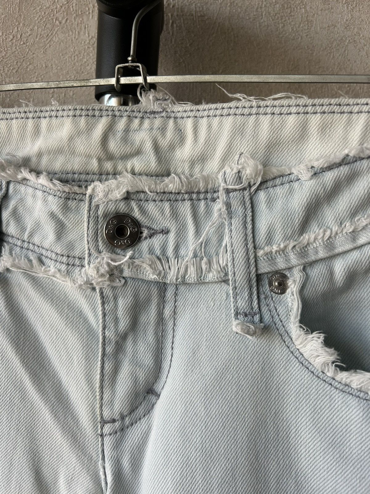 Dolce & Gabbana Dolce & Gabbana Staked and Ripped Slim Fit Jeans Y2K Size 28" / US 6 / IT 42 - 7 Thumbnail