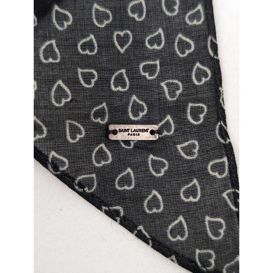 Saint Laurent Paris o1rshd1 Size:OS / Lavalliere Coeur Flou Scarf in Black/White Size ONE SIZE - 7 Thumbnail