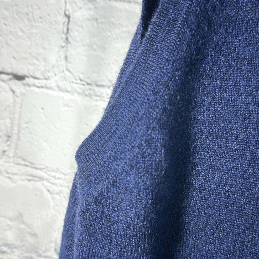 Vintage VINTAGE J. Ashford Vest Sweater Blue 100% Extra Fine Merino Wool Italy Size L Mens Size US L / EU 52-54 / 3 - 3 Thumbnail
