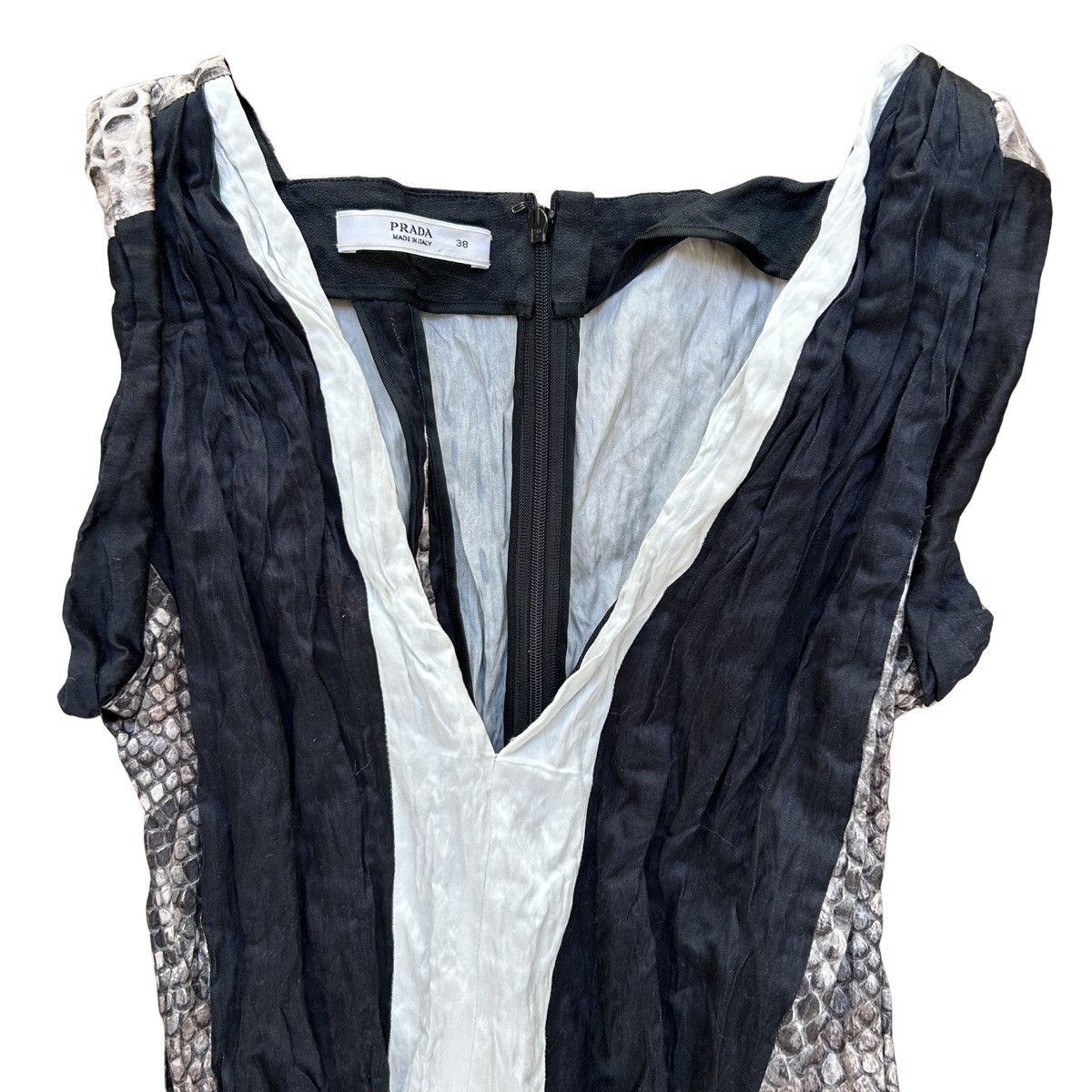 Prada Vintage Prada Snakeskin Print Wrinkled Dress Spring 2009 Size XS / US 0-2 / IT 36-38 - 2 Thumbnail