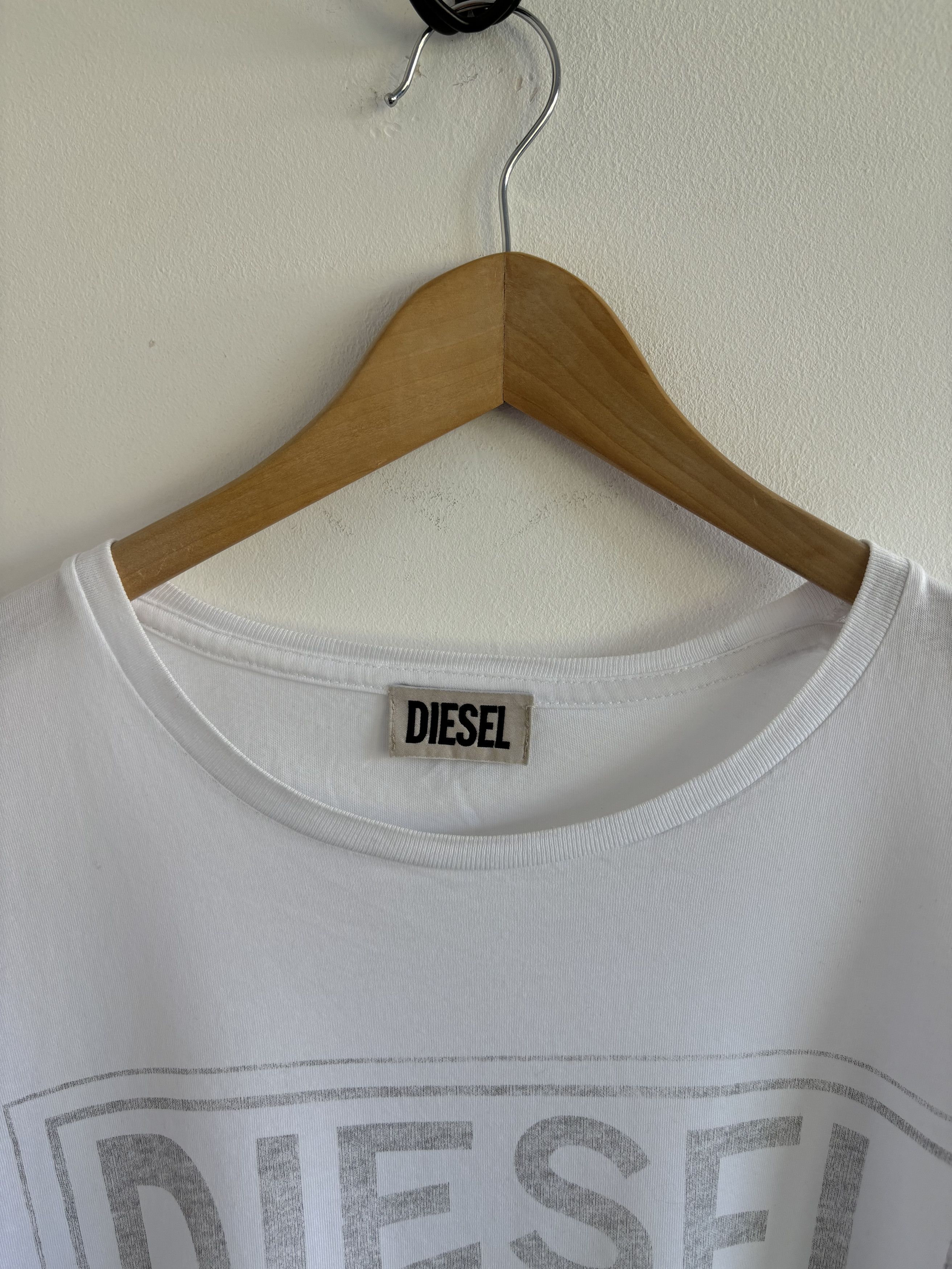 Diesel × Diesel Black Gold Diesel Industry Logo Tee Size US XL / EU 56 / 4 - 3 Thumbnail