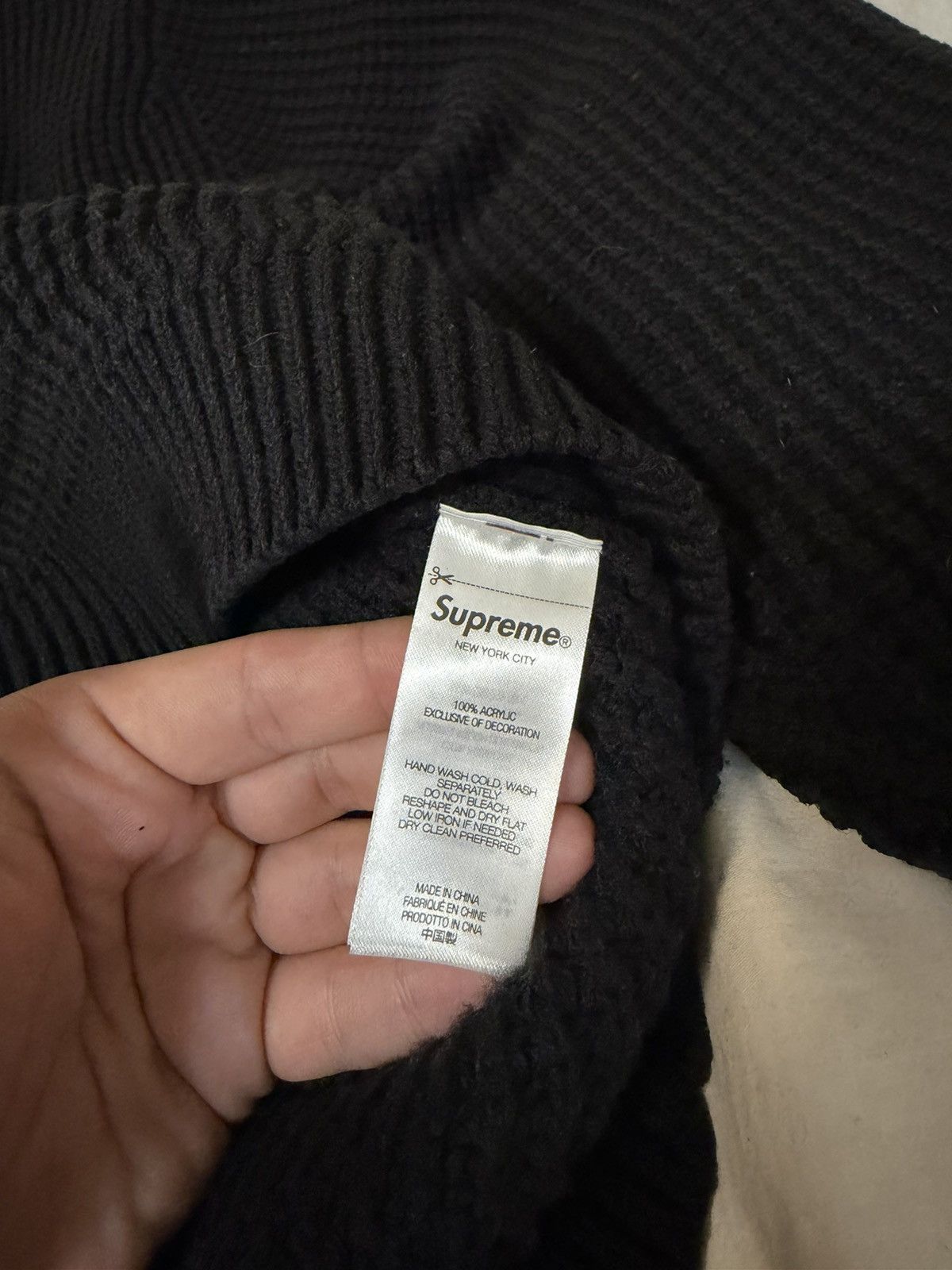 Supreme Supreme Waffle Small Box Sweater Black Size XL Size US XL / EU 56 / 4 - 9 Thumbnail