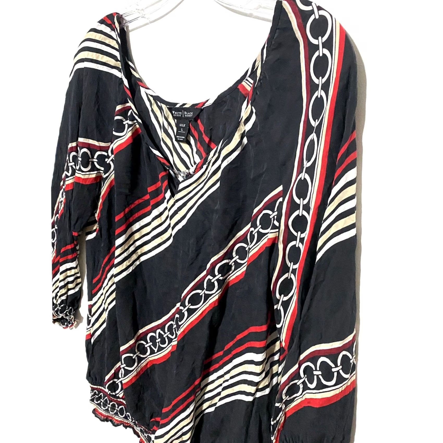 White House Black Market WHBM Silk Blouse Top L Silk Pullover Whimsigoth Peasant Black Red Geometric Ruffle Hem Career Workwear Formal Women L Size L / US 10 / IT 46 - 2 Thumbnail