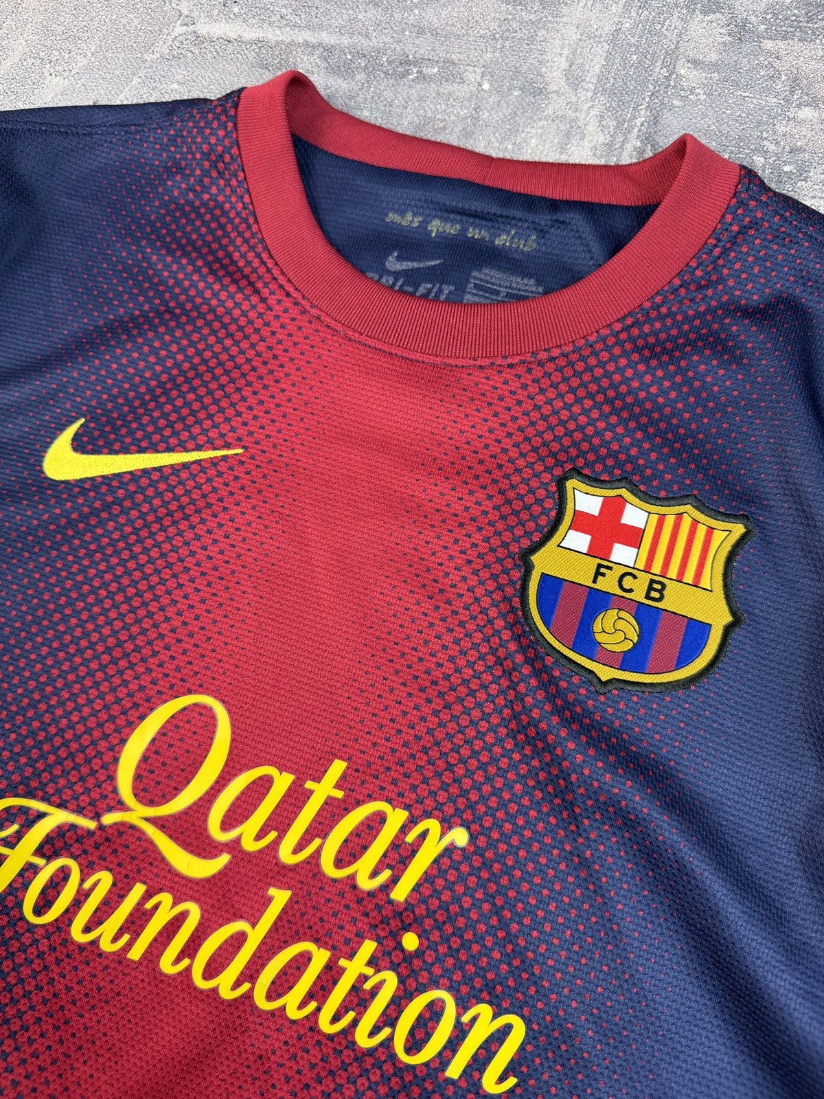 Nike FC Barcelona 2012/13 Home Shirt Jersey Nike Football Soccer Size US M / EU 48-50 / 2 - 5 Thumbnail