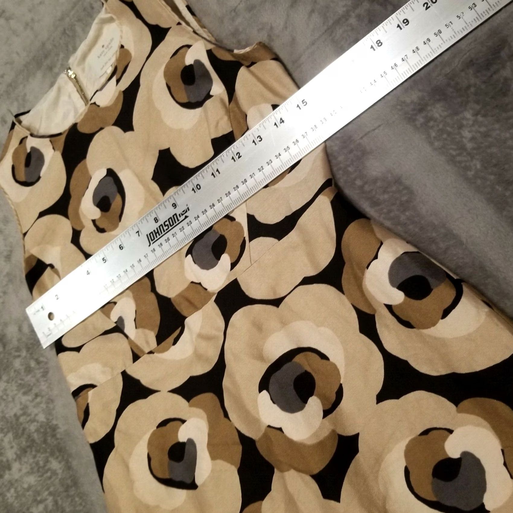 Vintage Kate Spade New York Knee-Length Sleeveless Sheath Dress Brown Size 2 Crew Neck Zip Back Vintage? No Size XS / US 0-2 / IT 36-38 - 4 Thumbnail