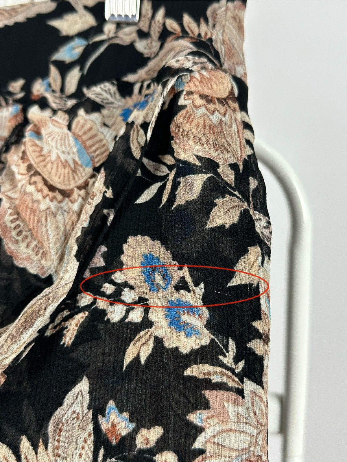 Sezane Sezane Carolina Floral Print Mini Skirt Size 26" / US 2 / IT 38 - 22 Thumbnail