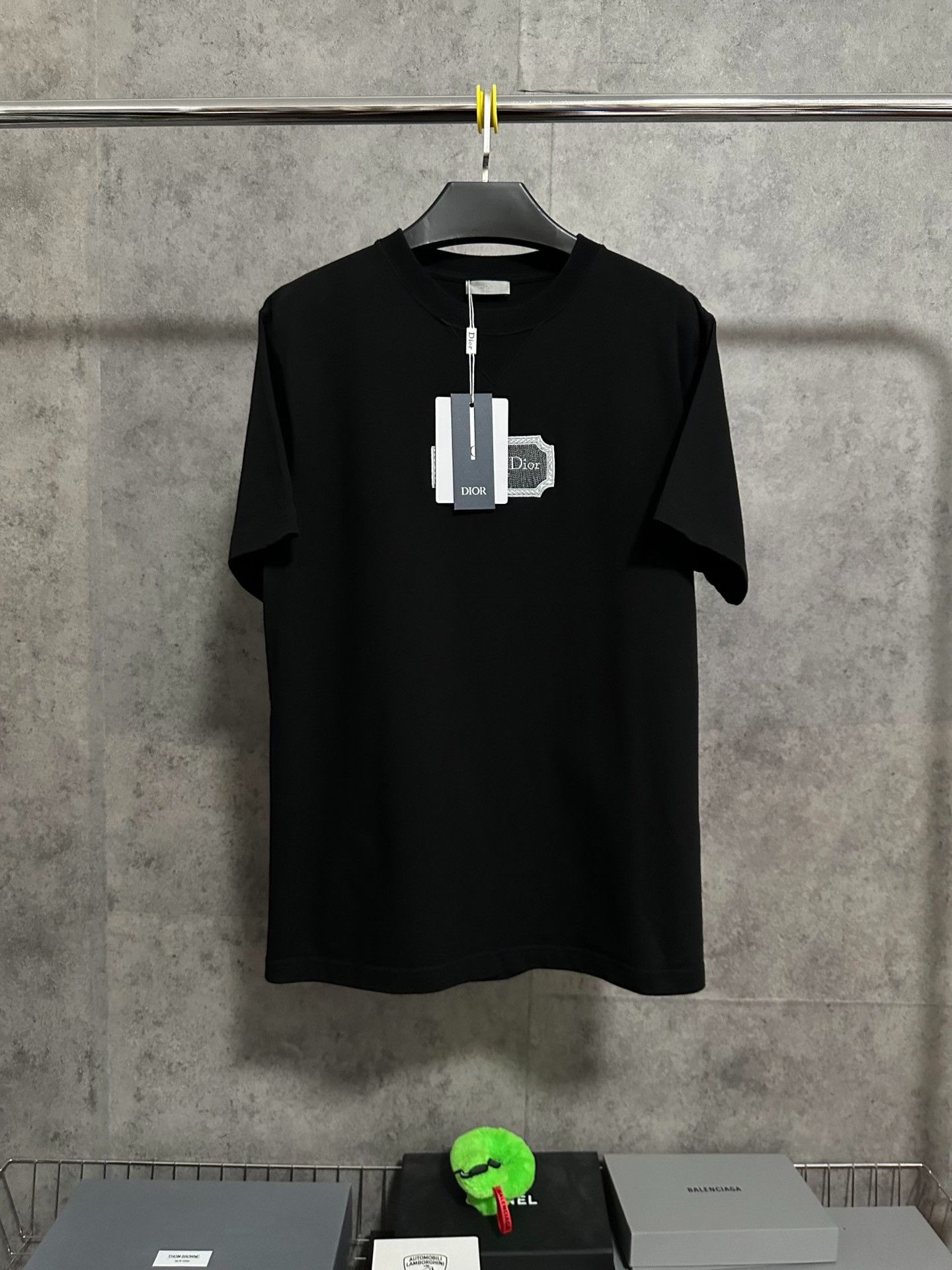 Dior DIOR Classic Logo Short-Sleeve T-Shirt Size US L / EU 52-54 / 3 - 1 Thumbnail