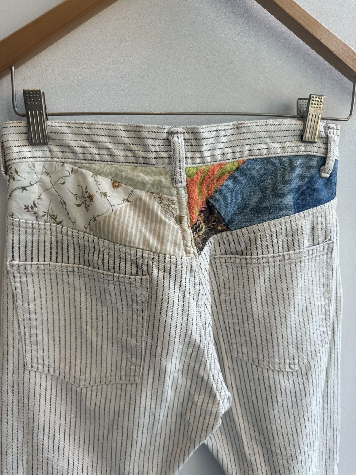 Kapital Kapital White Pinstripe Patchwork Denim Size 28" / US 6 / IT 42 - 4 Thumbnail
