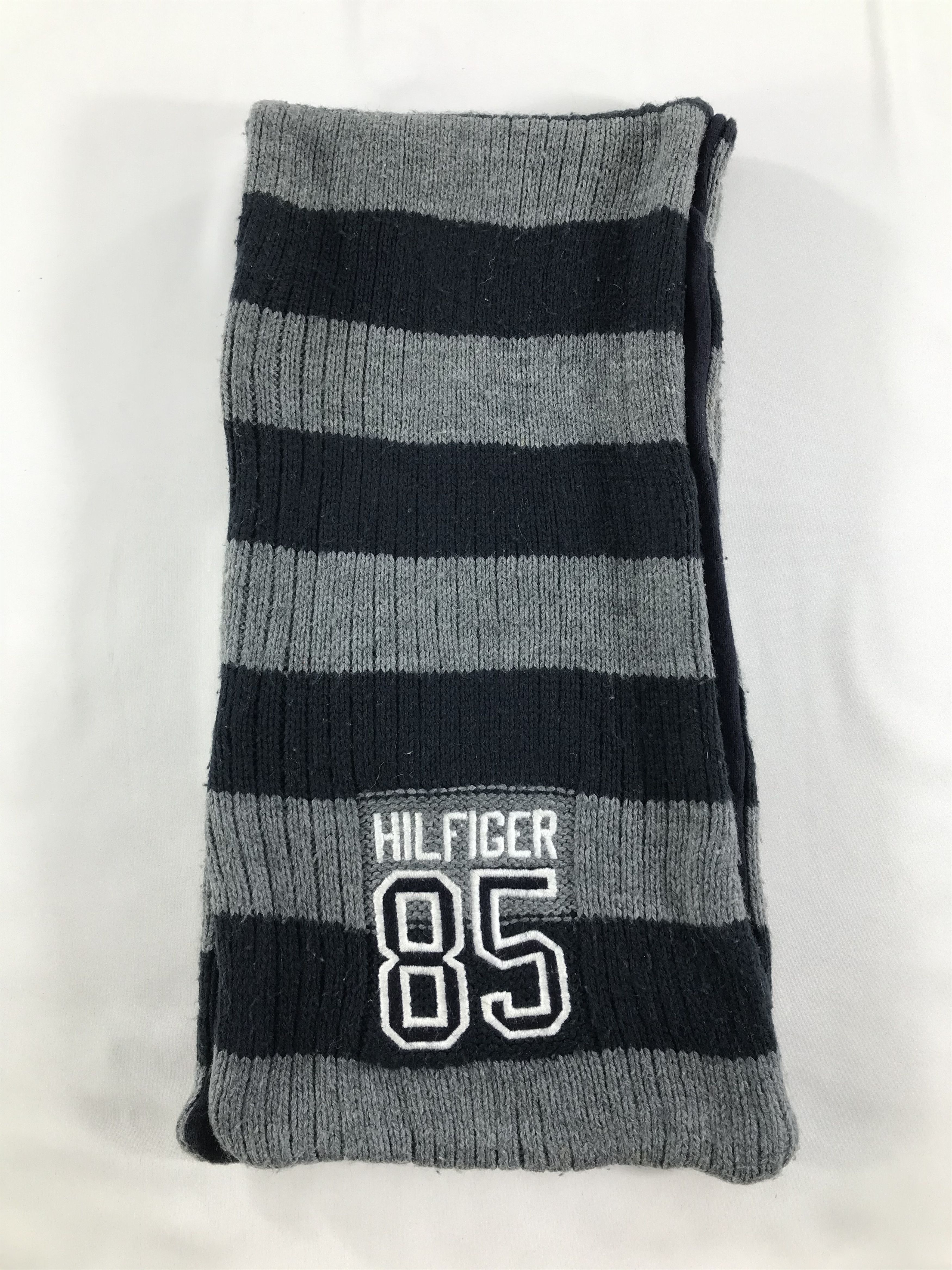 Tommy Hilfiger Vintage Tommy Hilfiger Scarf/Muffler/Neckwear MF1311 Size ONE SIZE - 2 Thumbnail