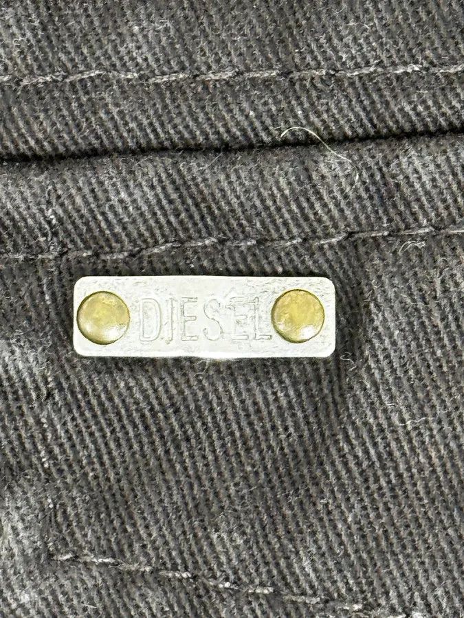 Diesel 2000s Diesel Green Avant-Garde Buttoned Wool Sweater Size US M / EU 48-50 / 2 - 11 Thumbnail