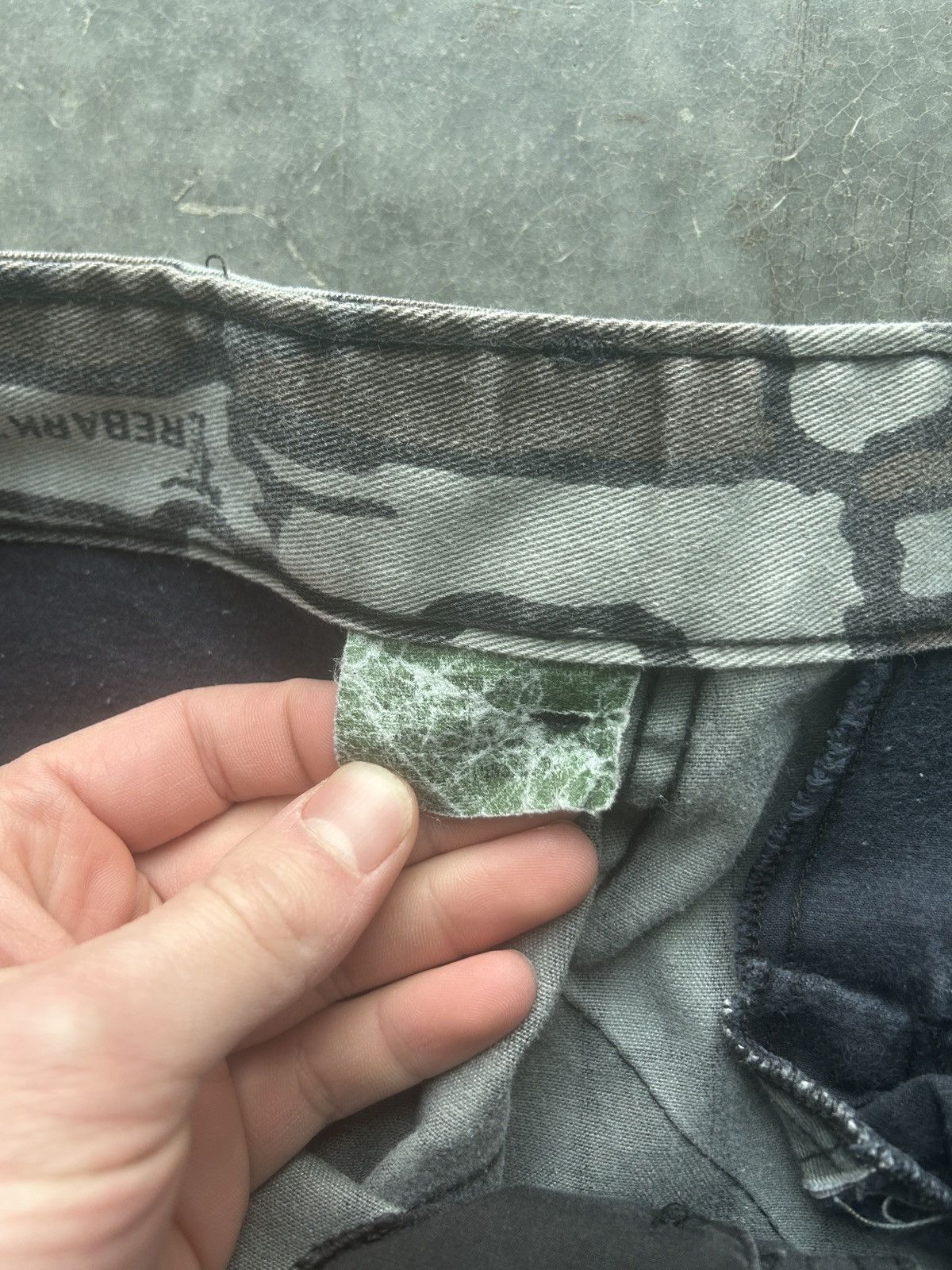Vintage Vintage 90s Trebark Camo Cargo Pants Size US 33 - 5 Thumbnail