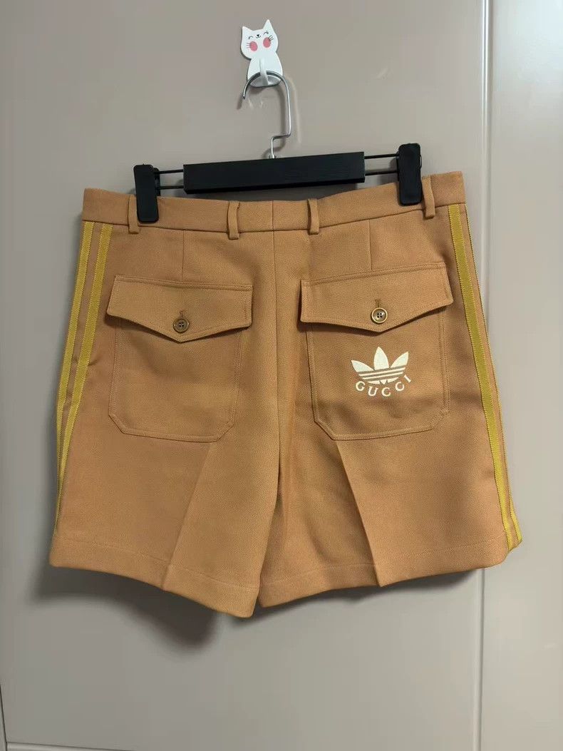 Gucci Gucci Co-branded SS22 solid color striped twill shorts 2505 Size US 32 / EU 48 - 2 Thumbnail