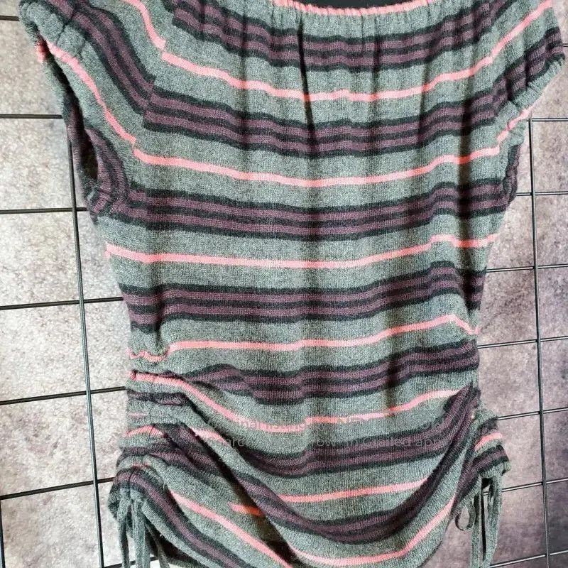 Burberry Burberry Women's Striped Cashmere Blend Knit Top. Size M / US 6-8 / IT 42-44 - 7 Thumbnail