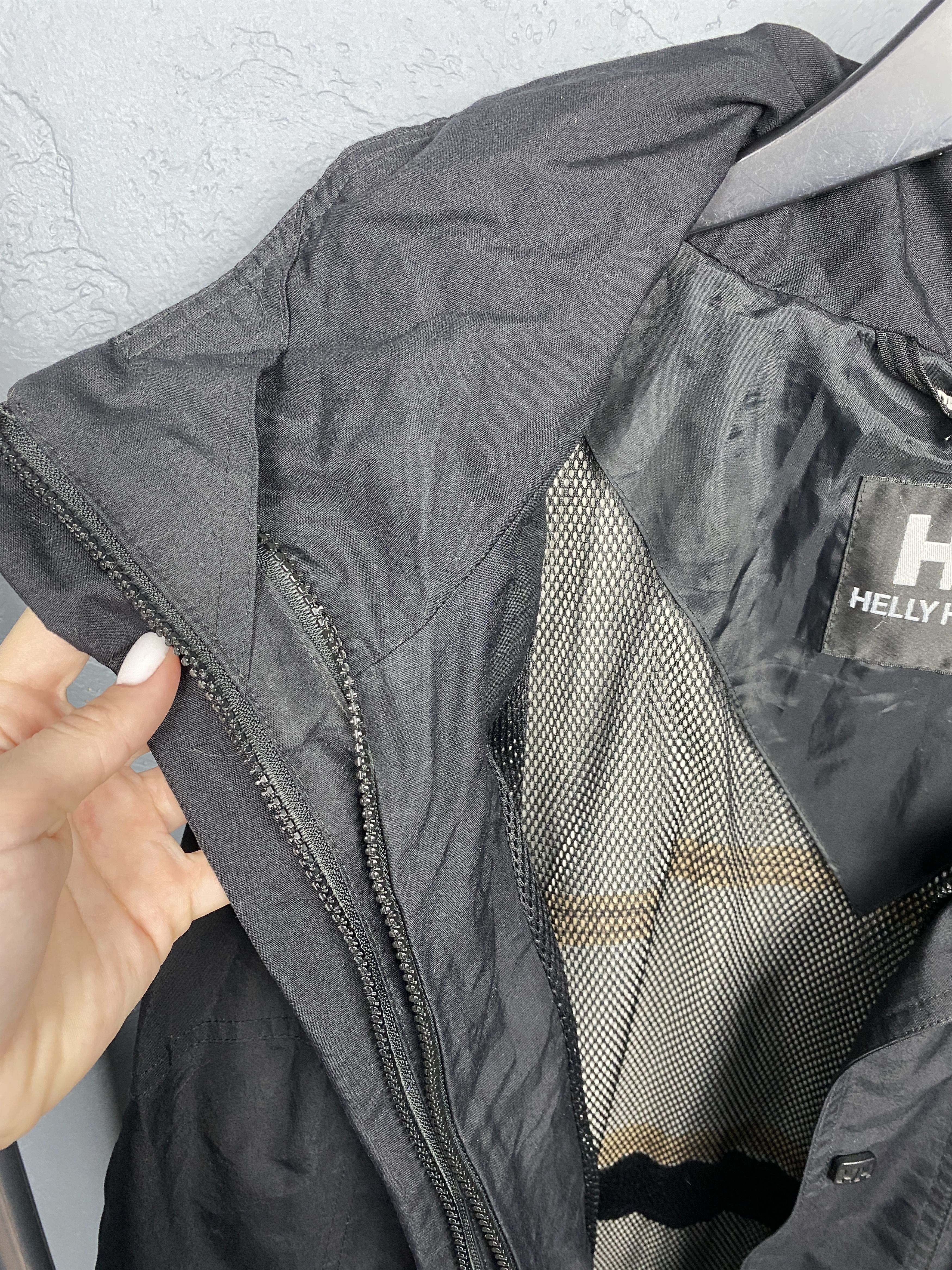 Helly Hansen × Vintage Helly Hansen Vintage Mens Nylon Outdoor Jacket Helly Tech Size US L / EU 52-54 / 3 - 7 Thumbnail