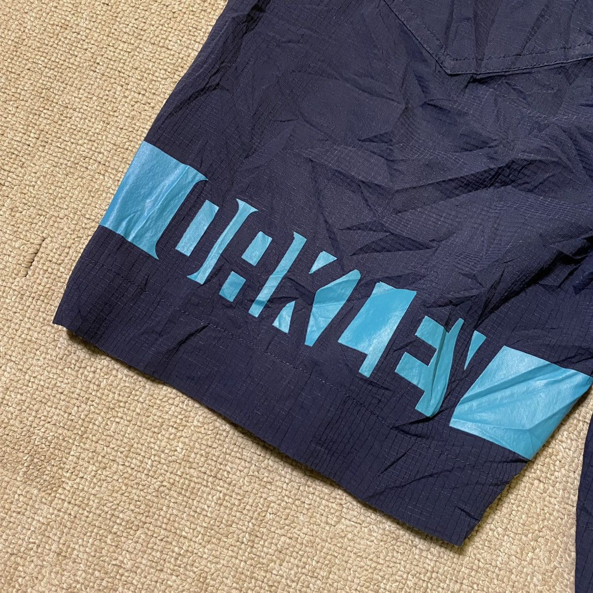 Oakley Oakley Outdoor Shorts Peformance Fit Size US 31 - 9 Thumbnail