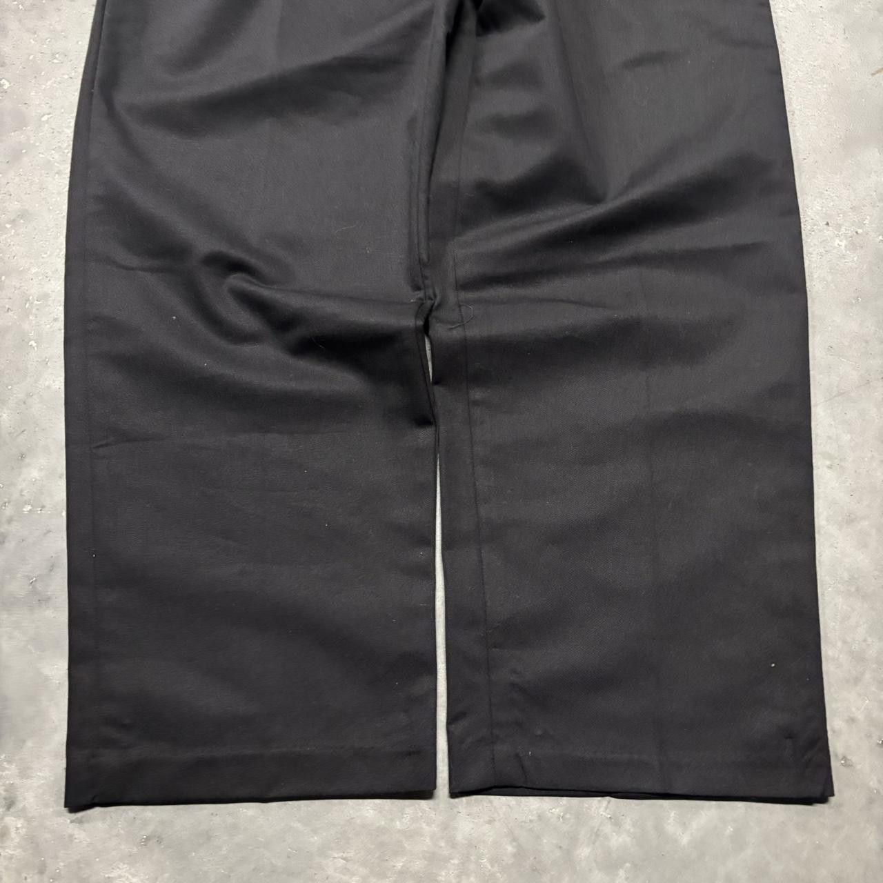 Japanese Brand × Vintage Crazy Vintage Y2K/2000s Black Streetwear Workwear Essential Cargo Pants! Size US 32 / EU 48 - 6 Thumbnail