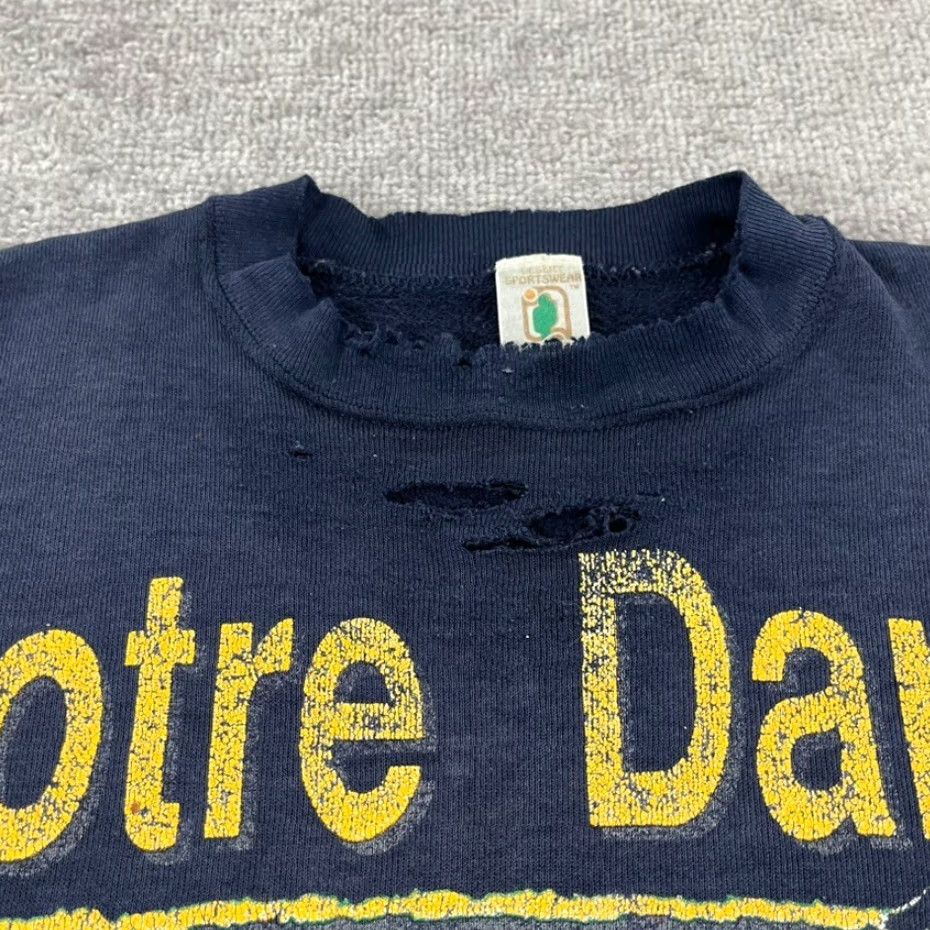 Thrasher VINTAGE NOTRE DAME Sweatshirt Unisex 80s Large Blue Logo Graphic Print Retro College Football Size US L / EU 52-54 / 3 - 5 Thumbnail