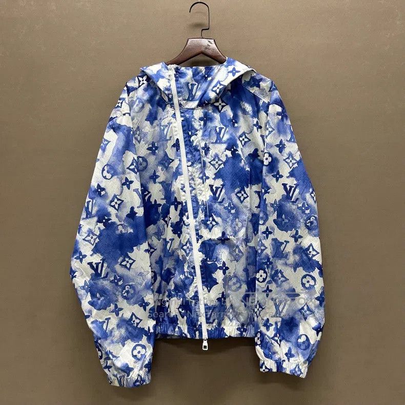Louis Vuitton Louis Vuitton Blue and White Ink Full Logo Zip Jacket Size US M / EU 48-50 / 2 - 1 Thumbnail