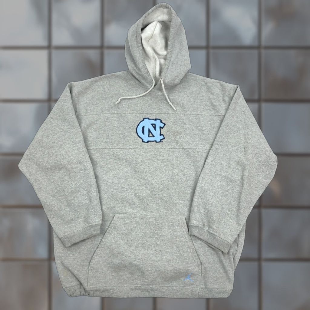 Jordan Brand VINTAGE Jordan UNC Tar Heels Fleece Hoodie Mens 2XL Gray Nike Sweatshirt Pullover Hooded Basketball Logo Neon? Size US XXL / EU 58 / 5 - 1 Thumbnail
