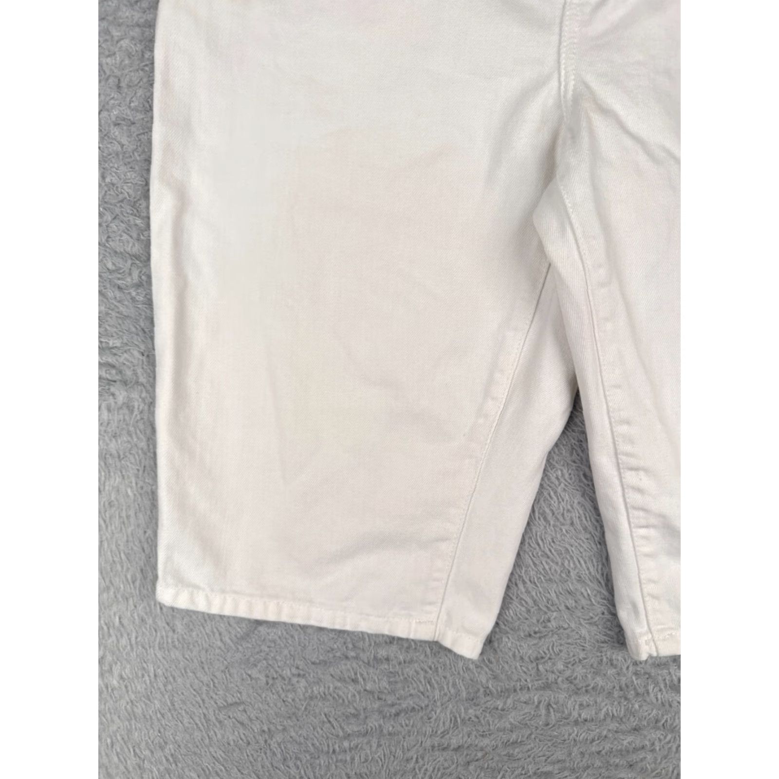 Ralph Lauren Ralph Lauren Jeans Shorts Women 6 White Denim 100% Cotton Mid Rise Casual 30x12 Vintage: No Mens Womens Boys Girls Size 28" / US 6 / IT 42 - 3 Thumbnail