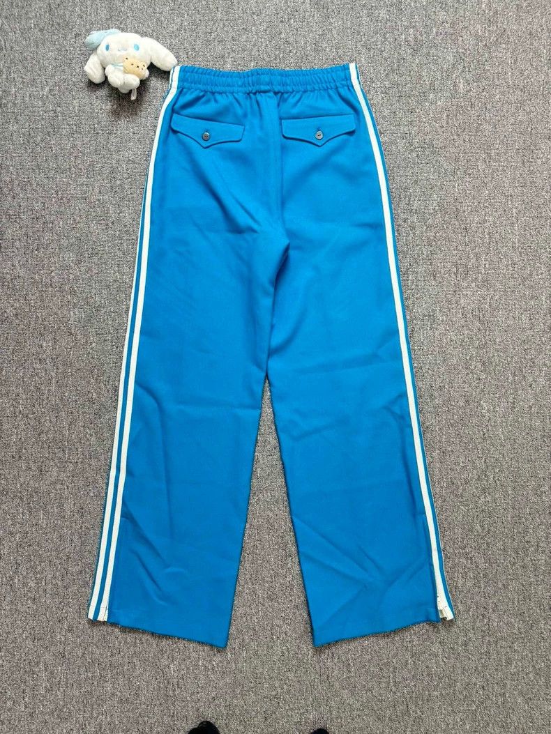 Gucci GucciAdidas co-branded blue clover embroidered logo trouser Size US 30 / EU 46 - 2 Thumbnail