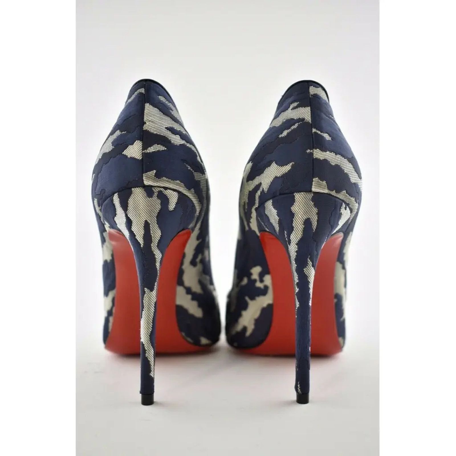 Christian Louboutin Christian Louboutin Pigalle Follies 100 Blue Camo JQ Size US 6.5 / IT 36.5 - 11 Thumbnail