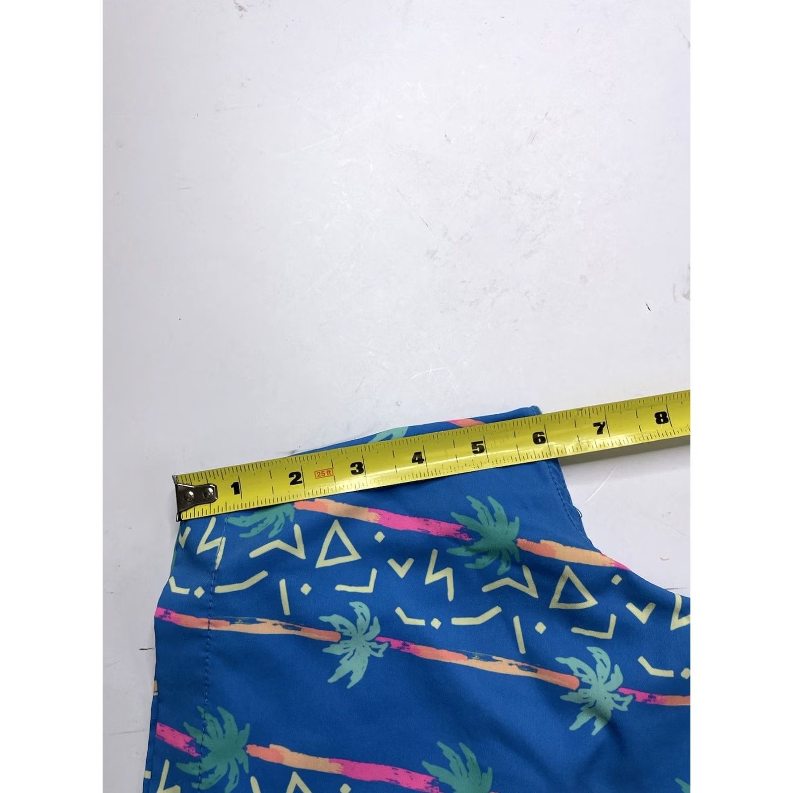 Chubbies Chubbies Swim Trunks XXL Blue Tropical Geometric Lined Drawstring Size ONE SIZE - 5 Thumbnail