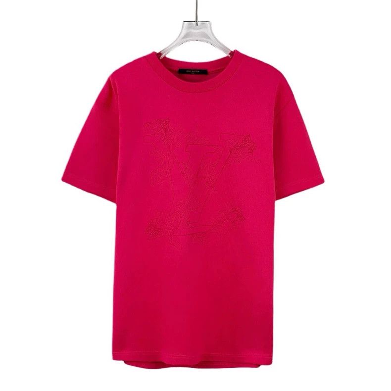 Louis Vuitton Louis Vuitton Rose red logo cut embroidery round neck shor Size US M / EU 48-50 / 2 - 1 Thumbnail