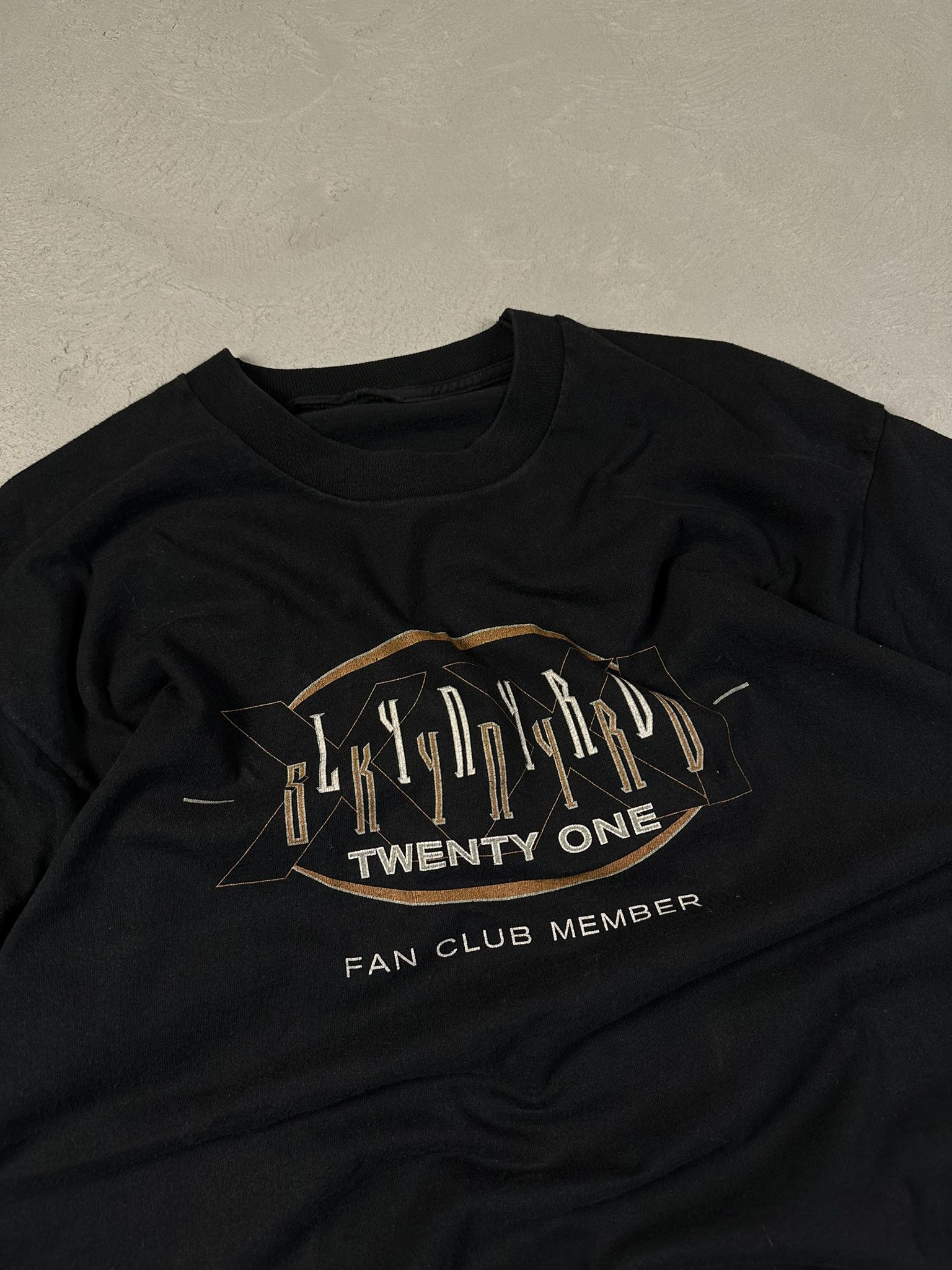 Band Tees 90s Vintage Lynyrd Skynyrd Fanclub Rock Band T-shirt Size US XL / EU 56 / 4 - 8 Thumbnail