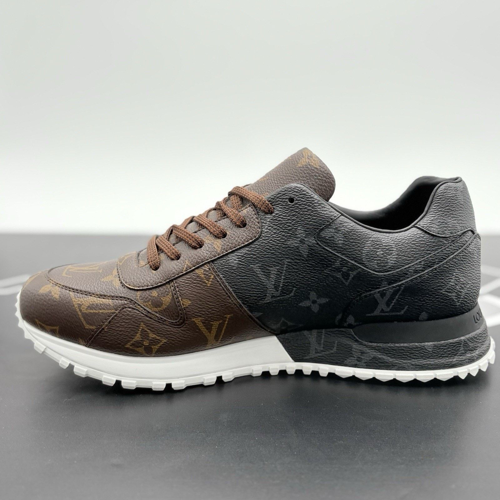 Louis Vuitton Louis Vuitton Run Away Sneaker ' Tri-Color ' | ONLY WORN 1x Size US 8 / EU 41 - 4 Thumbnail