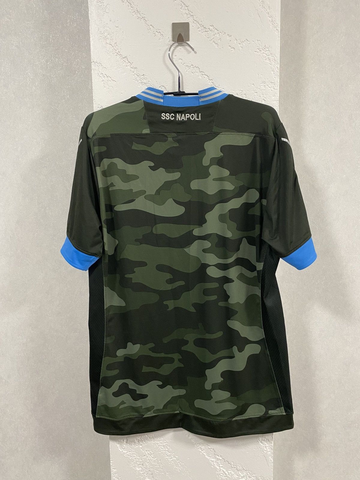 Macron Napoli Macron SSC 2013 2014 European Away Jersey Size:L Size US L / EU 52-54 / 3 - 8 Thumbnail