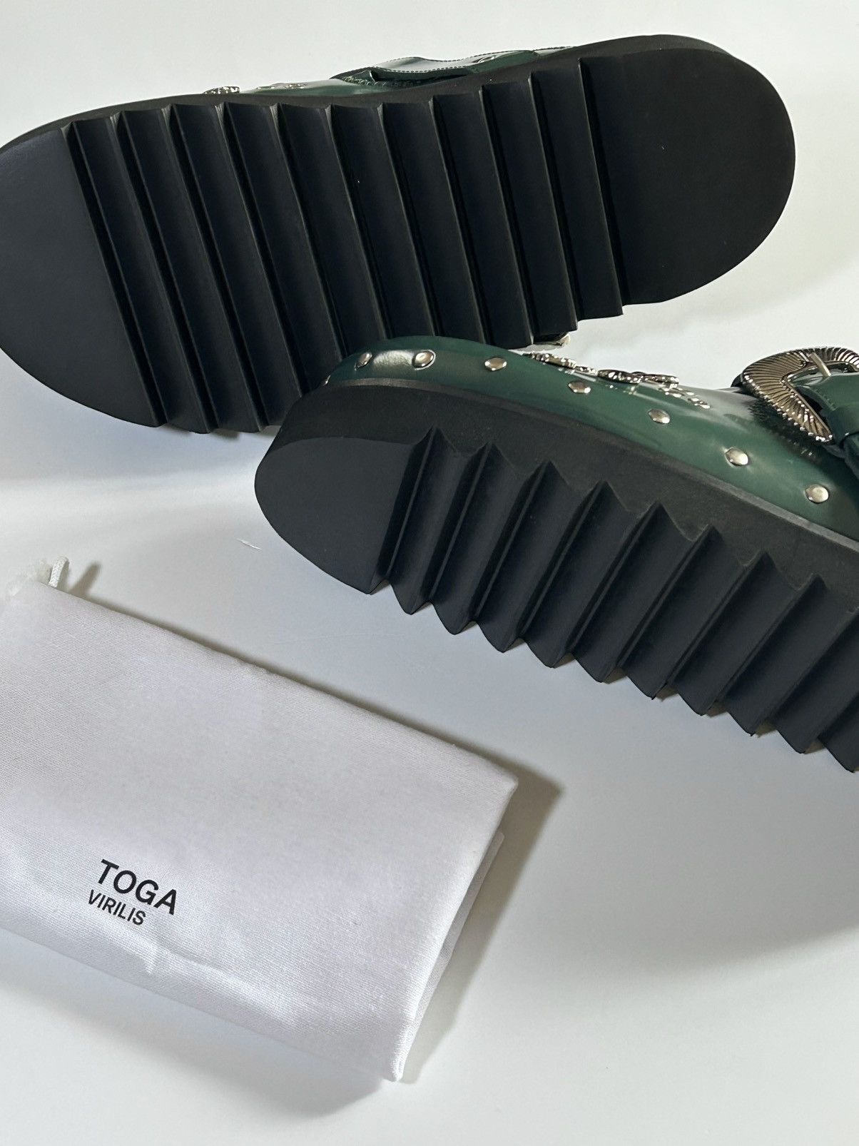 TOGA VIRILIS TOGA VIRILIS Green Eyelet Metal Sabot Slip-on Loafers Size US 11 / EU 44 - 2 Thumbnail