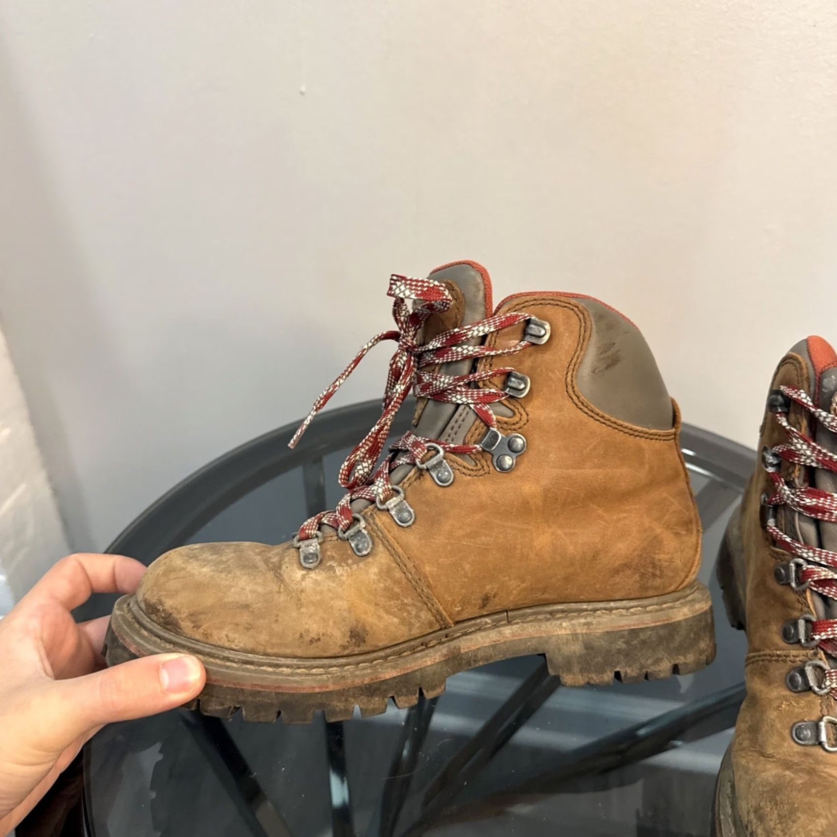 Vintage Vintage Style Cabela’s Outdoors Leather Hiking Boots Size 7.5 M DAMAGED Women’s Size US 8 / IT 38 - 7 Thumbnail
