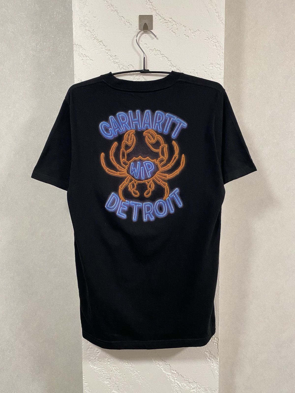 Carhartt Carhartt WIP Neon Crab Detroit Black T shirt Size: XS Size US XS / EU 42 / 0 - 1 Thumbnail