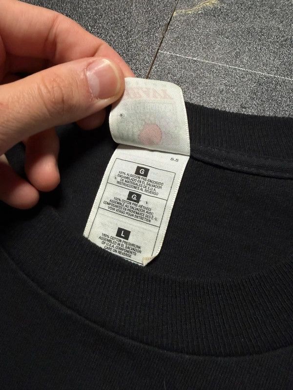 Fruit Of The Loom Elvis Presley 1996 Black Tee Shirt vintage retro Size US L / EU 52-54 / 3 - 9 Thumbnail
