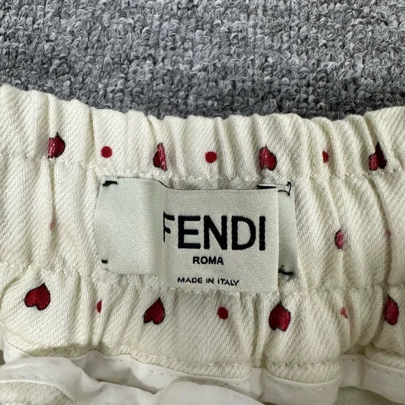 Fendi Fendi Heart Print Sports Shorts Size US 40 / EU 56 - 4 Thumbnail