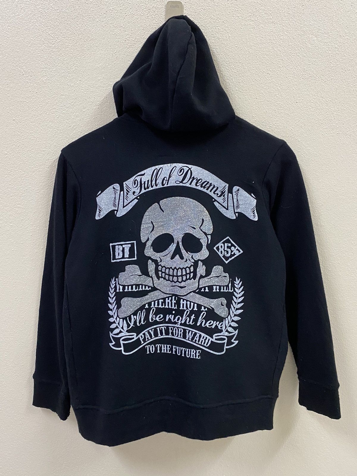 Japanese Brand Vtg Flag Stone Skull Hoodie Size US S / EU 44-46 / 1 - 1 Thumbnail